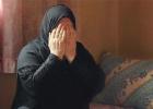 شاب يُحاول قتل والدته