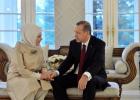 الرئيس التركي رجب طيب اردوغان وزوجته