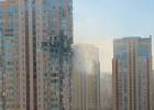 المبنى السكني المستهدف في العاصمة الأوكرانية كييف