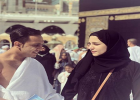أوس أوس ينشر صورة مثيرة للجدل من داخل  الحرم المكي.. اتقابلوا إزاي؟!