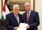 الرئيس محمود عباس ورئيس الوزراء المكلف محمد مصطفى