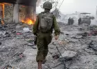 احد جنود الاحتلال في مدينة غزة- أ ف ب