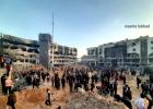 مواطنون يتفقدون مستشفى الشفاء عقب انسحاب جش الاحتلال