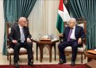 الرئيس محمود عباس يستقبل رامي حمدلله رئيس لجنة الانتخابت المركزية