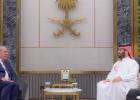 حسين الشيخ وولي العهد السعودي