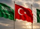 أعلام السعودية وتركيا وباكستان