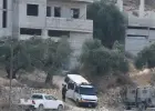 الجيش الإسرائيلي قرب منزل تعرض لهجوم من مستوطنين في قرية قصرة بالضفة الغربية المحتلة