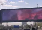 فيديو إباحي على شاشة إعلانية بطريق رئيسي في مصر