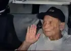 الصورة المتداولة على مواقع التواصل تزعم ظهور عادل إمام