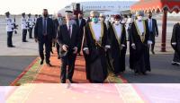 خلال استقبال رئيس الوزراء في مسقط