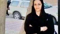 الشاعرة