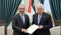 الرئيس الفلسطيني محمود عباس ورئيس الوزراء محمد اشتية