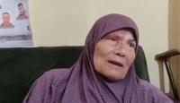 والدة الاسير محمود العارضة