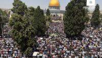 صلاة الجمعة الأخيرة في شهر رمضان في المسجد الأقصى
