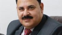 عميد كلية الاداب في جامعة الاقصى محمود الشامي