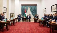 اجتماع الرئيس محمود عباس ومديري المخابرات الأردنية والمصرية