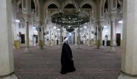 دولة عربية تمنع عقد القرآن داخل المساجد