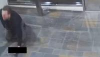 لحظة وفاة بوب لي