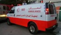 سيارة اسعاف تابعة للهلال الأحمر الفلسطيني