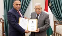 الرئيس لدى تسلمه التقرير السنوي لهيئة التقاعد الفلسطينية لعام 2022