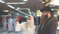 حاخام الرياض الأكبر  يهاجم المصريين