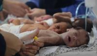 UNICEF/Eyad El Baba مواليد جدد في مستشفى الشفاء بصدد الإخلاء إلى الجنوب.