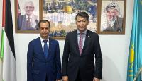 السفير منتصر أبو زيد والمدير التنفيذي للمنظمة الإسلامية للأمن الغذائي، السفير بيريك أريان