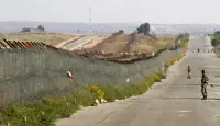 جنود من الجيش المصري يقومون بدورية في ممر فيلادلفيا