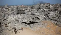 اثار الدمار جراء القصف الاسرائيلي على قطاع غزة