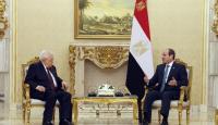 الرئيس محمود عباس ونظيره المصري عبدالفتاح السيسي