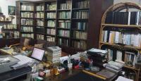 مكتبة الدكتور محمود عساف