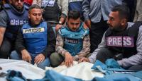 صحافيون يودّعون زملاءهم في قطاع غزة