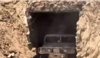 صورة سيارة داخل ما قيل إنه نفق بمحور فيلادلفيا