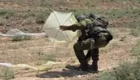 طائرة ورقية في غلاف غزة