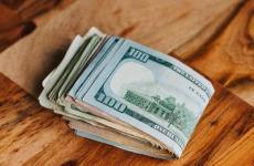 الدولار الامريكي