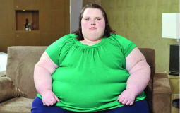 إمرأة بدينة.PNG