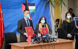 خلال تسلم اللقاحات الصينية