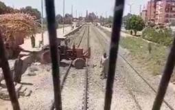 سائق قطار مصري يمنع كارثة إنسانية
