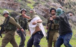 المستوطنون يعتدون على الفلسطينيين