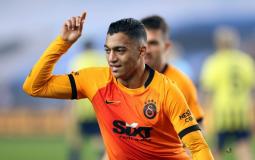 اللاعب المصري مصطفى محمد نجم فريق غلطة سراي