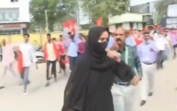 الفتاة الهندية المسلمة موسكان خان