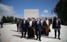 خلال وصول وزير خارجية عمان الى رام الله