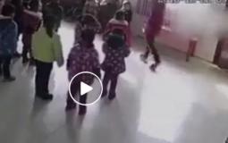 فيديو مروع لتعذيب وضرب أطفال بحضانة