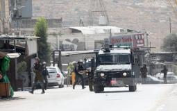 قوات الاحتلال تغلق مداخل بلدة دورا