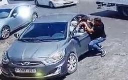 شاب فلسطيني ينقذ طفل من الموت