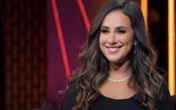 الفنانة شيري عادل