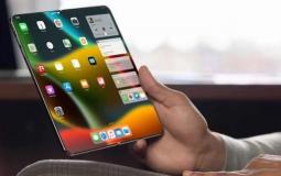 هاتف آيفون القابل للطي