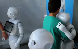 دمى الذكاء الاصطناعي