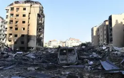 مبانٍ متضررة في منطقة سكنية إثر قصف إسرائيلي على ضاحية بيروت الجنوبية