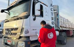 قافلة مساعدات ضخمة إلى غزة